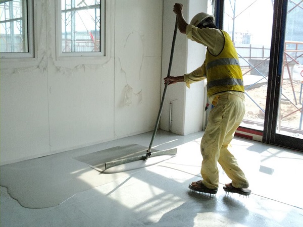 phủ bóng sàn sẽ tiết kiệm chi phí rất nhiều so với việc thay mới